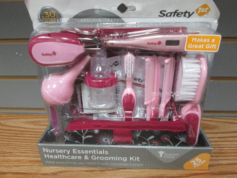 lot 218 image: Safety 1st pink Healthcare& Groomin...