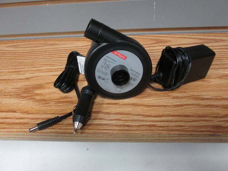 lot 264 image: Air bed inflator with car convertor...