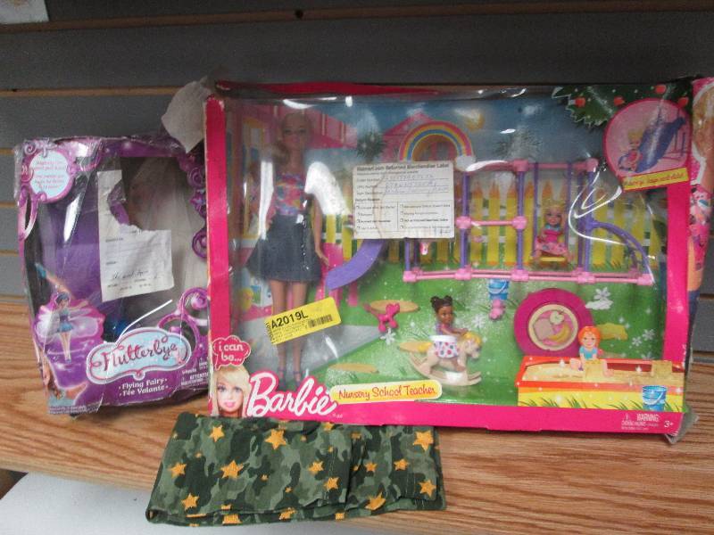 lot 268 image: Barbie Nursery School Teacher, 3T c...