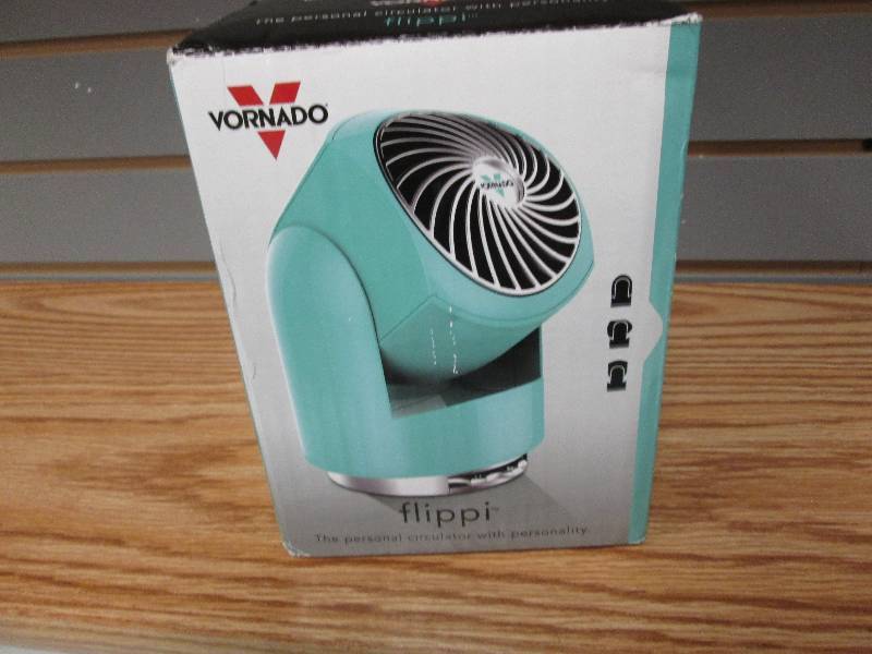 lot 288 image: Vornado Flippi personal circulator...