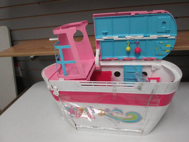 lot 310 image: Barbie boat...