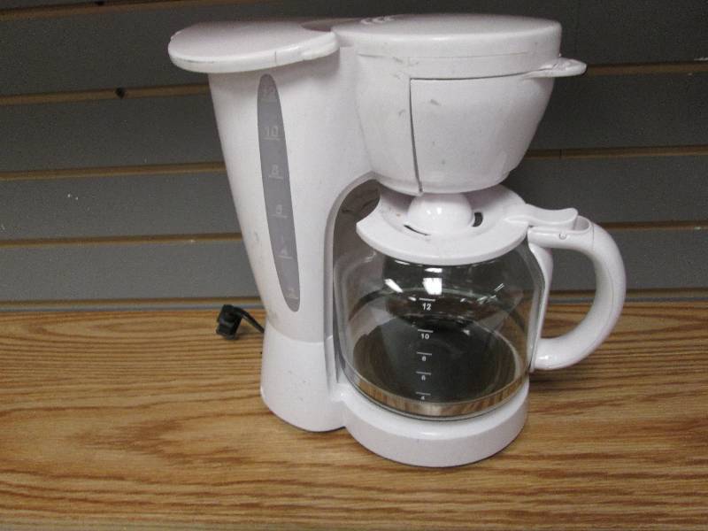 lot 316 image: Rival 12-cup coffee maker - tested ...