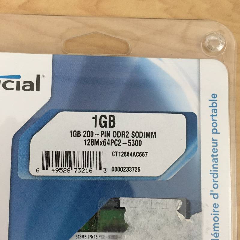 lot 80 image: 1 Gig (512 MB x 2) Crucial 200 Pin DDR2 SoDimm 5300 Laptop Memory