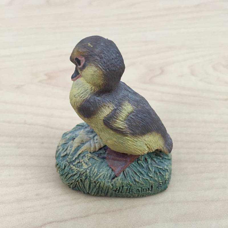 lot 88 image: Vintage Wildlife Miniature Curio Cabinet Collectible 1978 THE BRONZE MENAGERIE by Herman L. Deaton MALLARD DUCKLING Figurine - Excellent