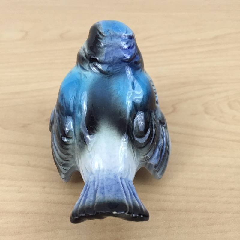 lot 89 image: Vintage Collectible Goebel Easter Blue Bird Blue Jay Figurine West Germany Porcelain Sparrow CV 74 - Rough Edge on Beak
