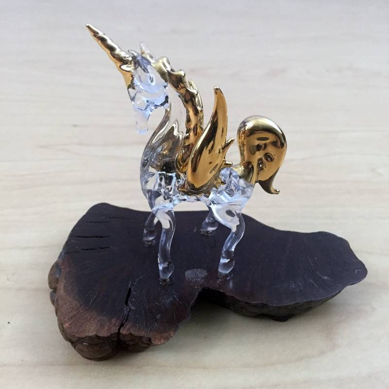 lot 111 image: Vintage Collectible Miniature Beautiful Art Glass & Gold Gilt Unicorn Horned Horse Figurine Set in Burl Cypress Petrified Wood - Excellent