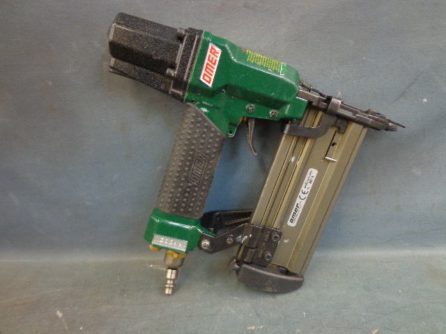 Omer Pneumatic Nailer