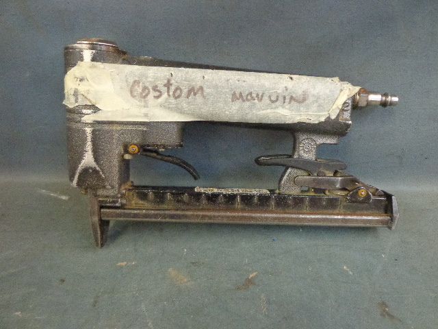 Pneumatic Stapler