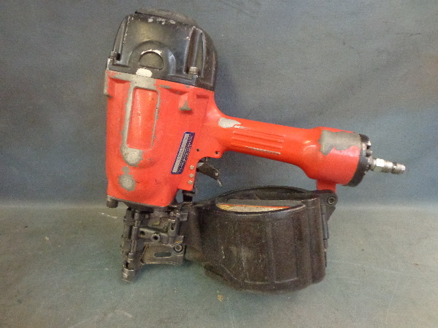 Pneumatic Coil Nailer