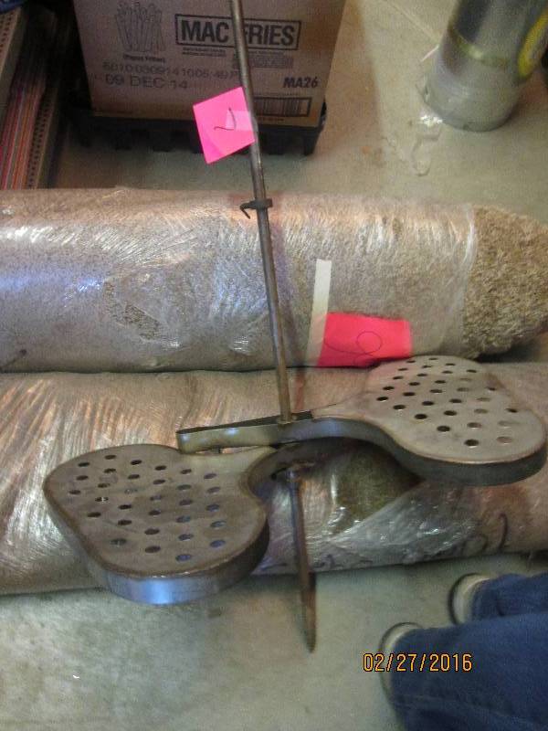 lot 7 image: Adjustible height campfire cooker, ...