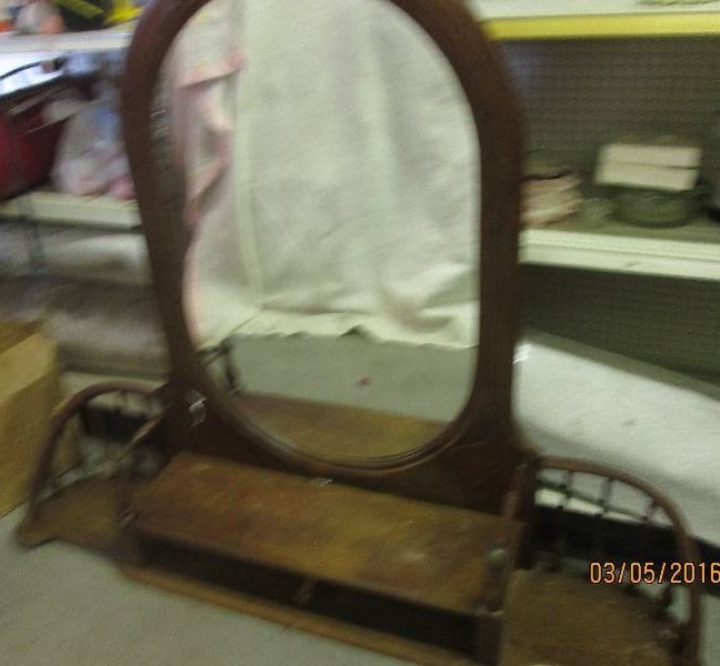 lot 73 image: Ornate dresser top with mirror, 63...