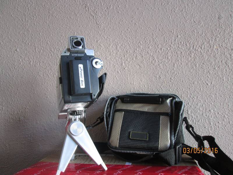 lot 77 image: Sony Vision - 16 camcorder, LCD pan...