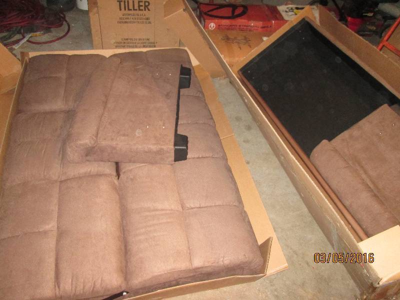lot 108 image: New folding futon, Java color appea...