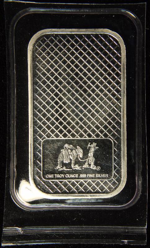1 TROY Oz. .999 FINE SILVER BAR EAGLE DESIGN SEALED IN PLASTIC