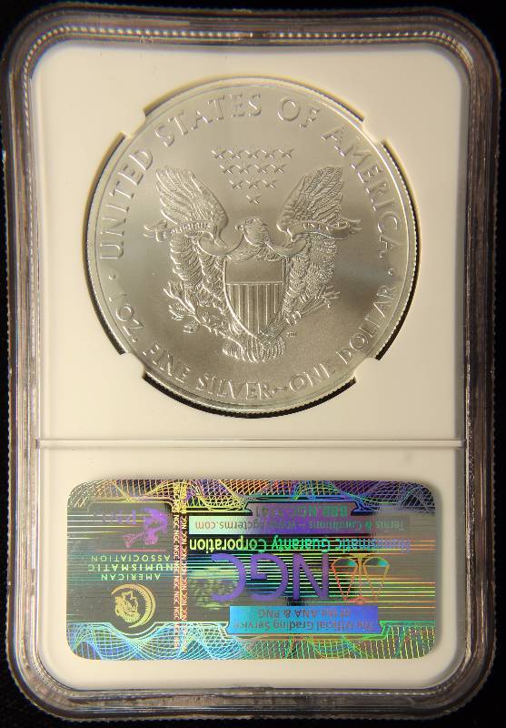 2012 AMERICAN SILVER EAGLE 1 TROY OZ. .999 FINE SILVER DOLLAR MS69 NGC EARLY RELEASES