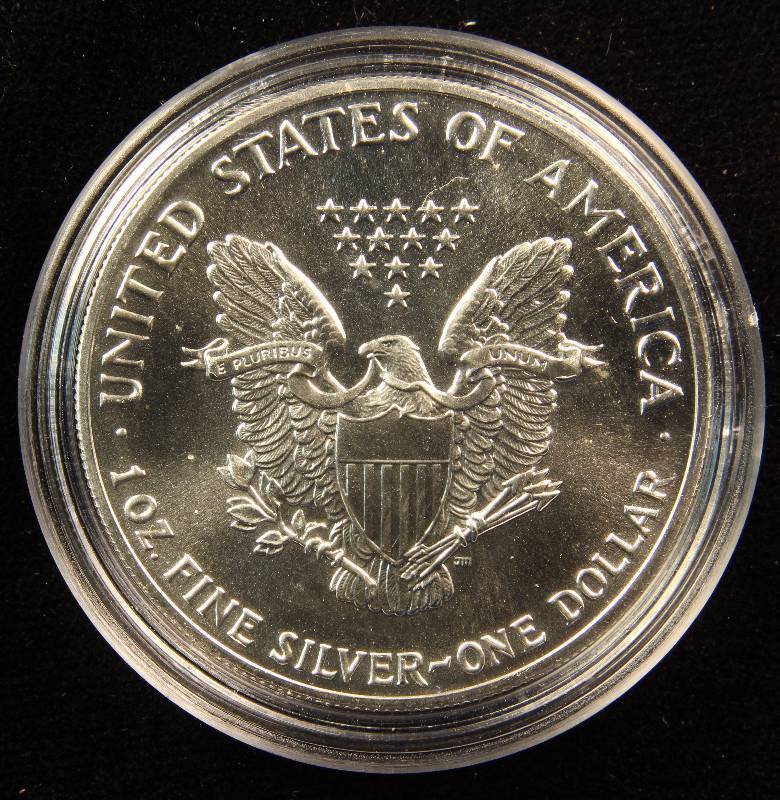 1989 AMERICAN SILVER EAGLE 1 TROY OZ. .999 FINE SILVER DOLLAR IN AIRTITE CAPSULE