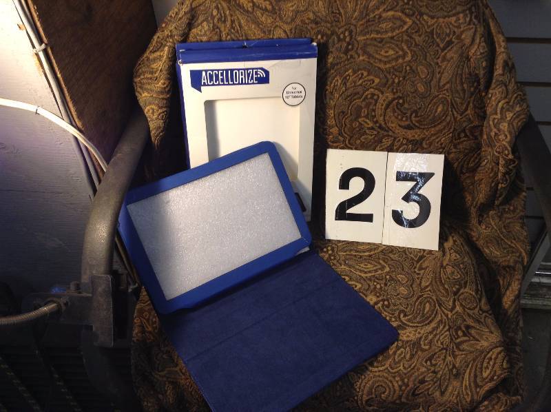 Accellorize Universal 10 Tablet Case