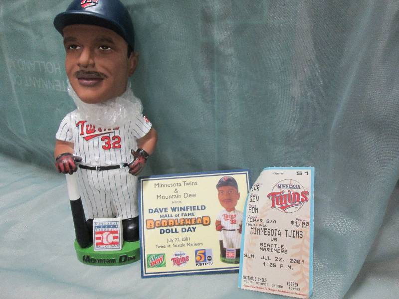 Dave Winfield Hall of Fame Bobblehe...
