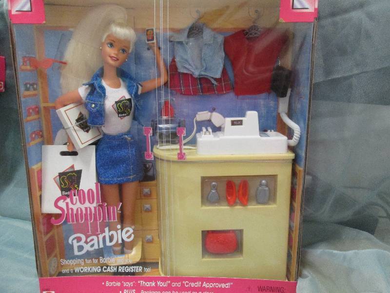 Collectable  Barbie Cool Shoppin N...