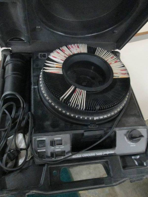 Kodac Caurosel Slide Projector in c...