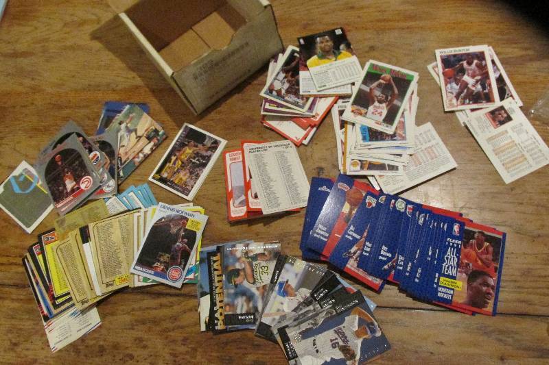 Lot of sports cards, baseball and b...