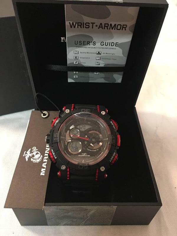 lot 18 image: Wrist Armor Mens U.S. Marine Corps red C40 Watch