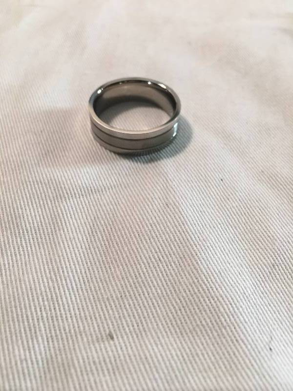 lot 49 image: Chisel Stainless-Steel Mens Grooved Ring Size 13