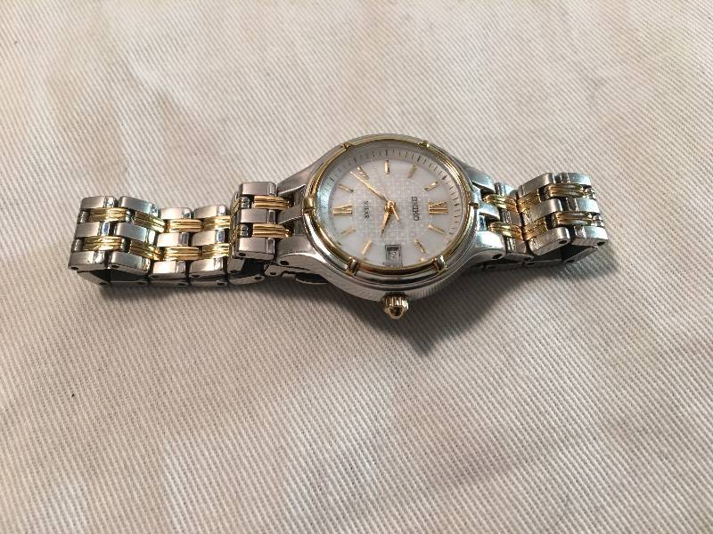 lot 67 image: Seiko Womens Solar Two-Tone Bracelet Watch Retail $250