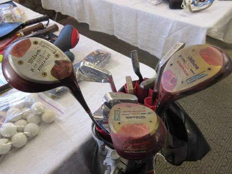 lot 10 image: Sports - Golf Clubs to Raquet Ball
