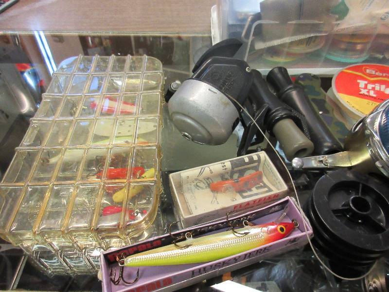 lot 33 image: Fly Fishing Reels,  Flies and Tack