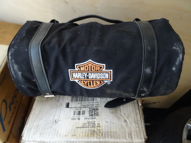 lot 67 image: Harley Davidson motorcycle pack.