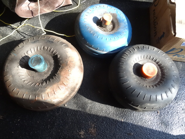 lot 72 image: 3 unknown torque converters