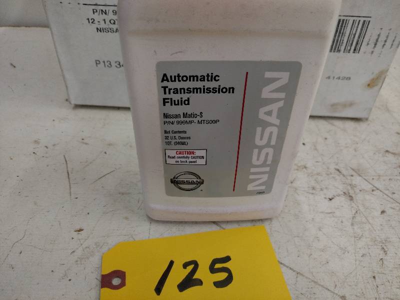 lot 125 image: (5 34) Quarts Nissan Matic-S ATF...