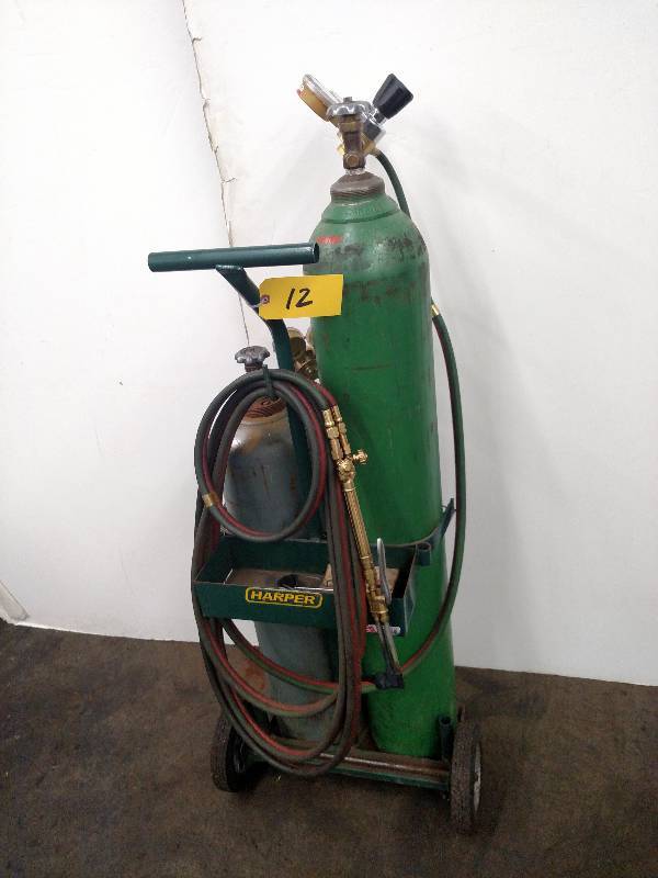 lot 12 image: OxyAcetylene Torch, Includes Gauge...