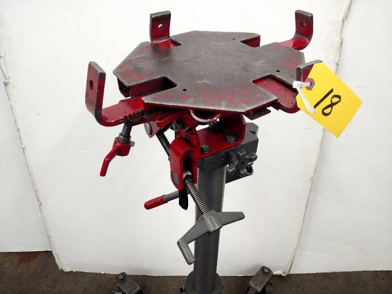 lot 18 image: Gray Model HTJ-1000 Hi-Rise Transmi...