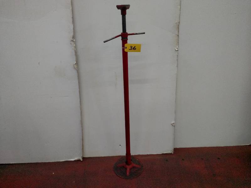lot 36 image: Safety Stand...