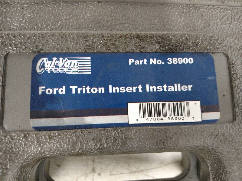 lot 44 image: Cal-Van 38900 Ford Triton Insert In...
