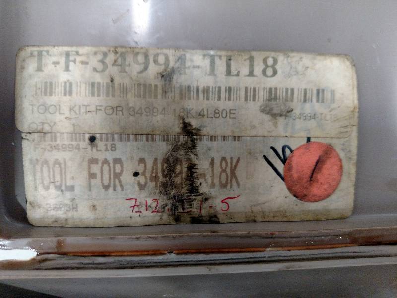 lot 71 image: Sonnax Tool Kit T-F-34994-TL18...