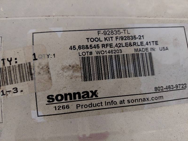 lot 72 image: Sonnax Tool Kit T-F-92835-TL...
