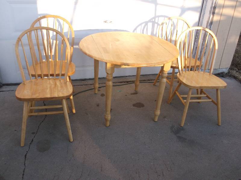 Dinning Table
