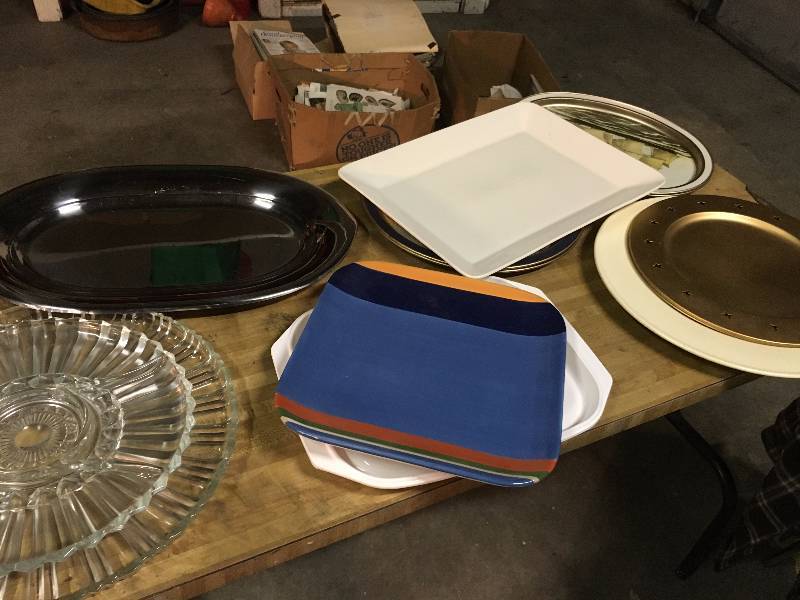 Serving Trays and Platters