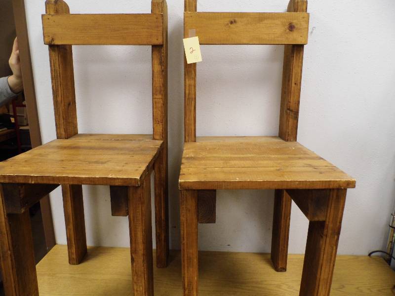 2 Chairs