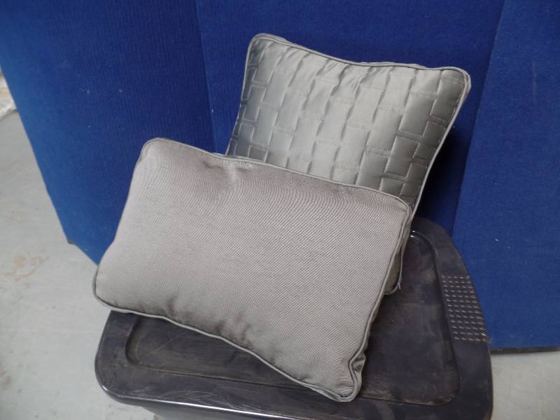 Two Quality Throw Pillows KAN 283 Unique Furniture and Consignments K-BID