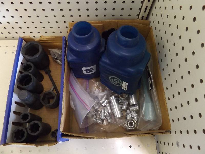 Various Size Sockets, more