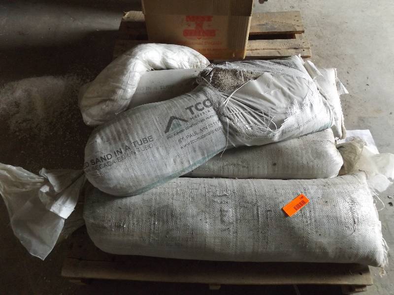 4 Sandbags