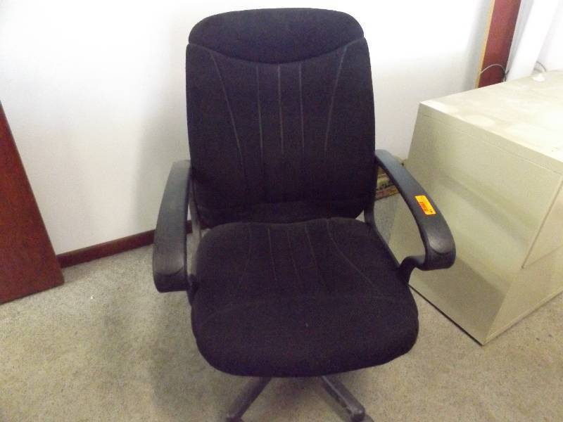 Black Cloth Desk Chair, adjustable, swivel