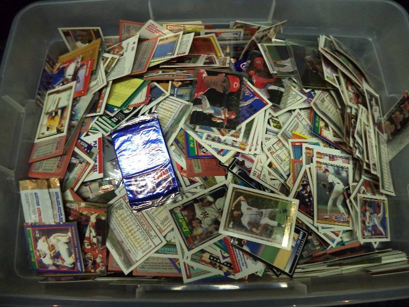 Lot - Misc Sport Trading Cards