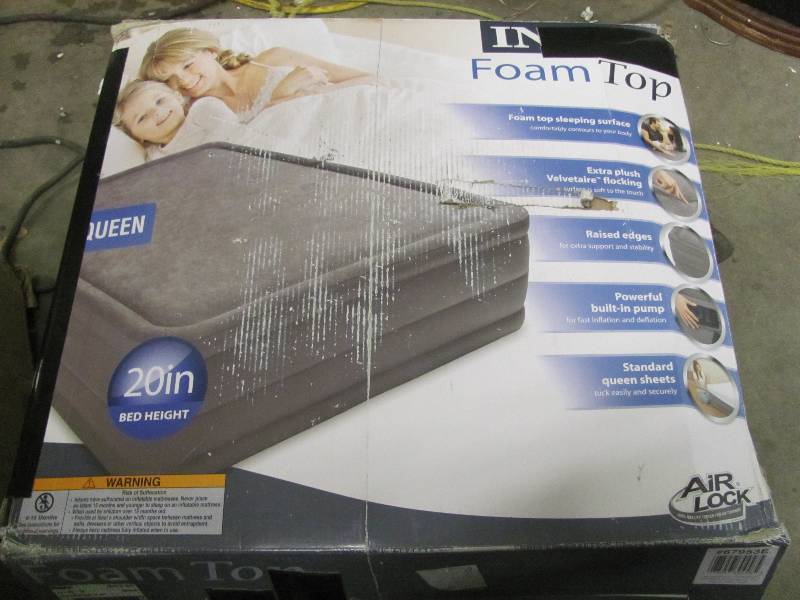 lot 50 image: Inflatable Beds