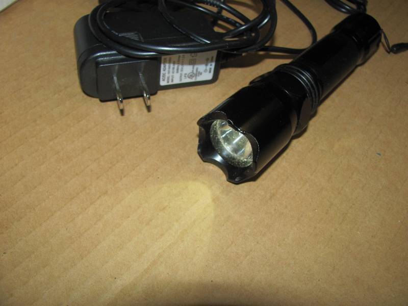 lot 54 image: Tactical Flashlights