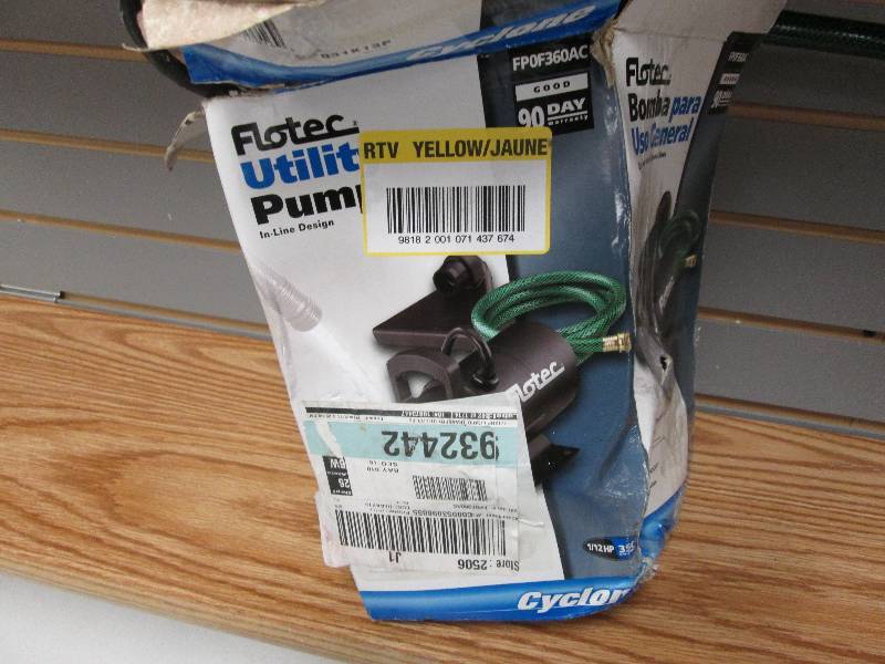 lot 329 image: Flotec Utility Pump in line design ...